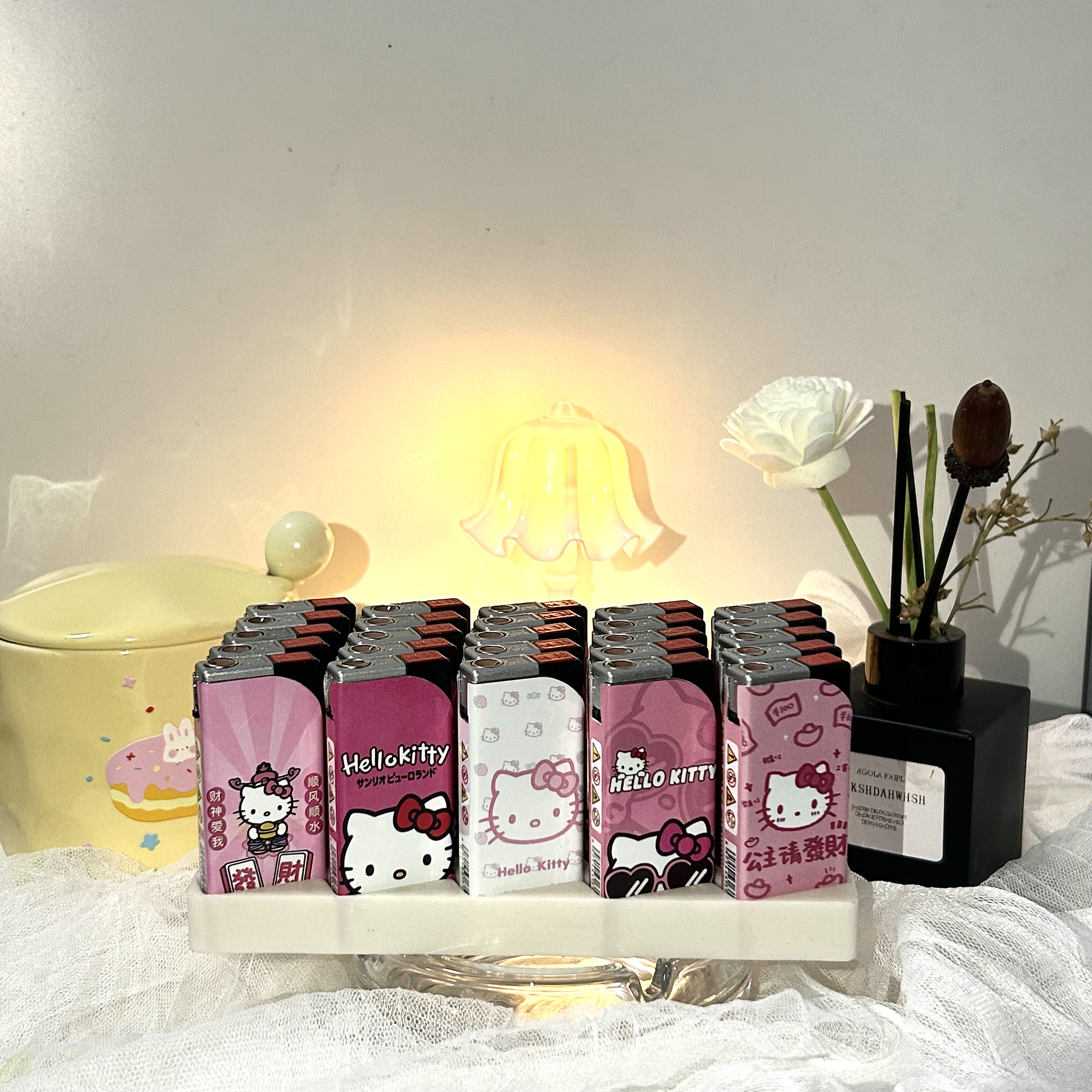 混搭可爱卡通风格蓝焰防风可循环充气金属外壳打火机