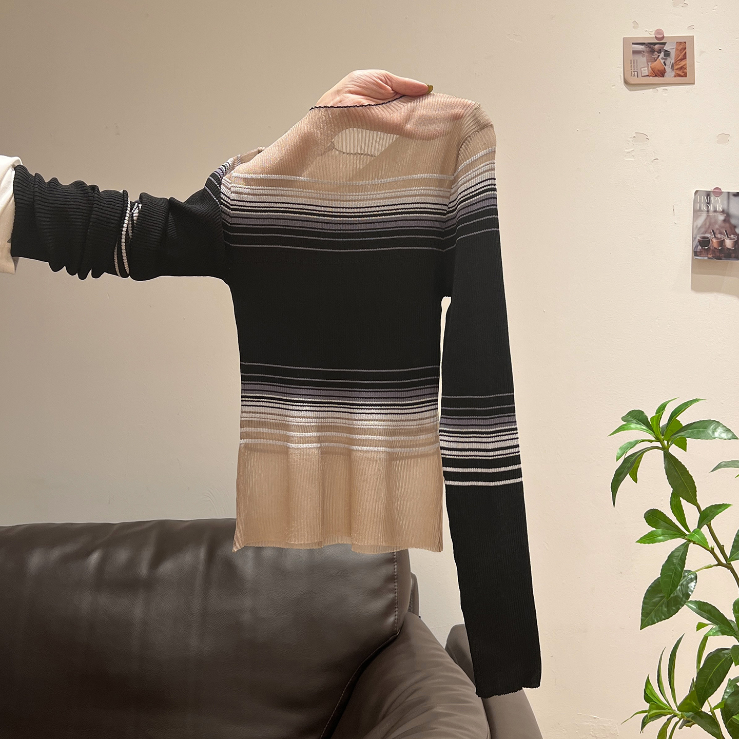 条纹圆领长袖针织衫女2025秋季新款修身显瘦微透打底衫上衣