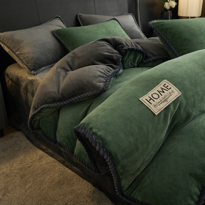 高级感牛奶绒床上四件套秋冬双面绒被套加厚加绒床单法兰绒三件套