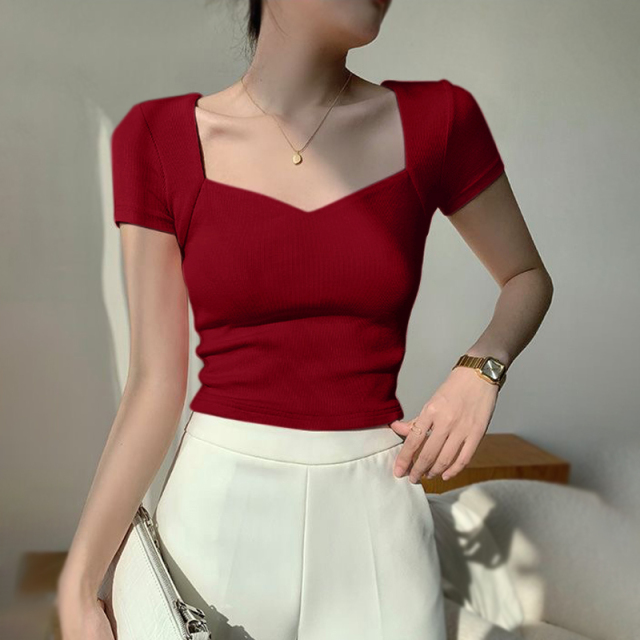黑色肩方领锁骨小瘦正绝美夏季t恤女性感短款别致显法式上衣短袖