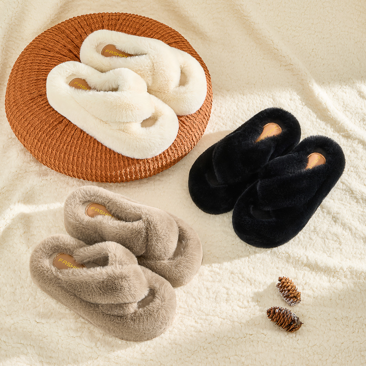 交叉毛毛拖鞋女外穿2025新款室内家居家网红厚底毛茸毛绒鞋秋冬款