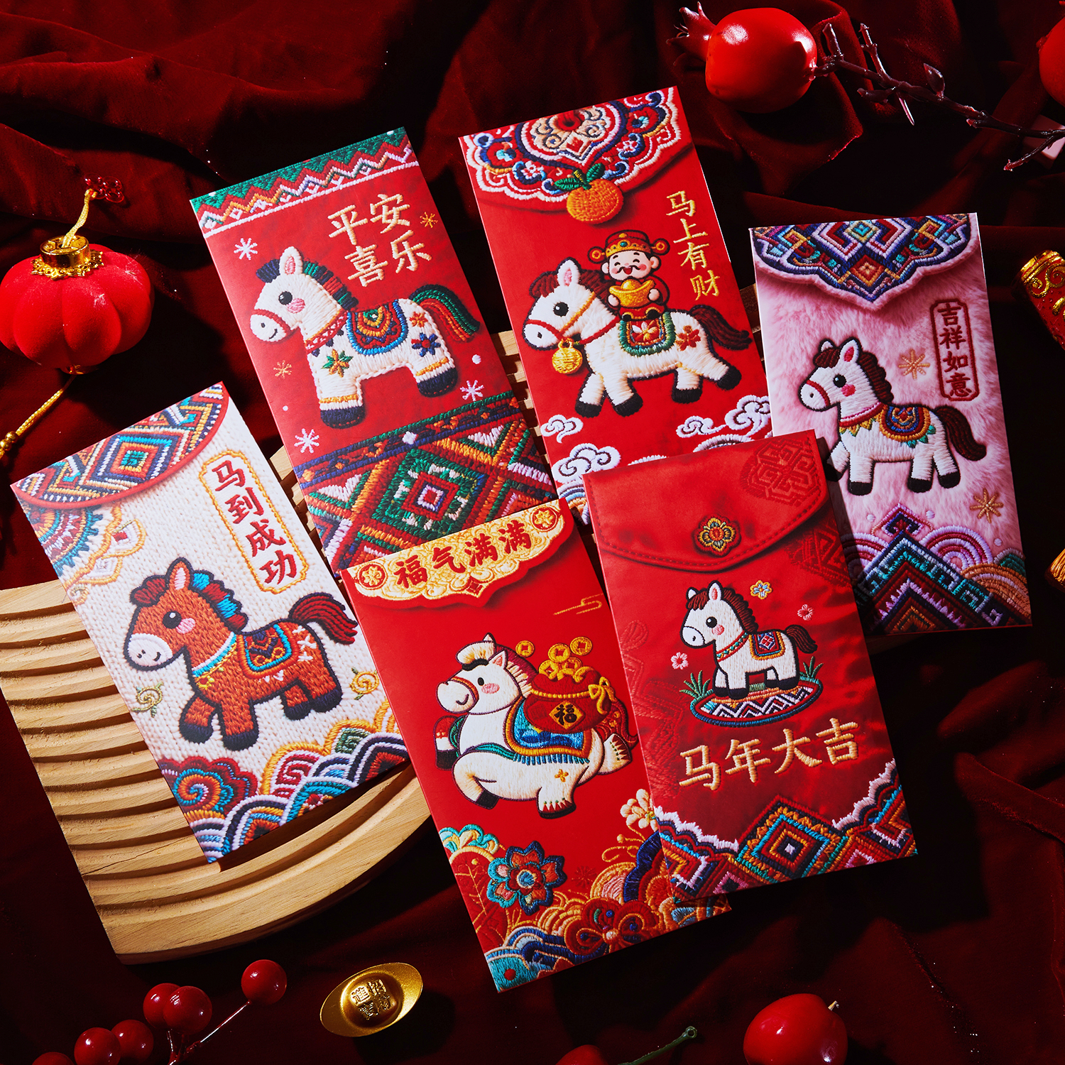【马上有财】马年卡通创意小号过年压岁利是封马上有钱袋