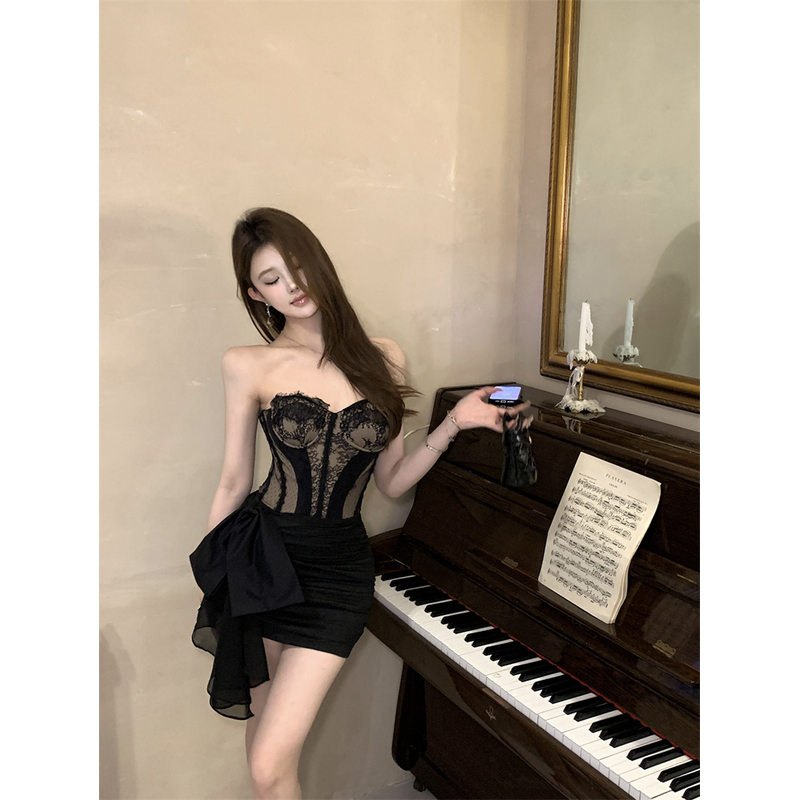 2025新款千金感连衣裙女夏季名媛气质蕾丝拼接修身显瘦A字连衣裙