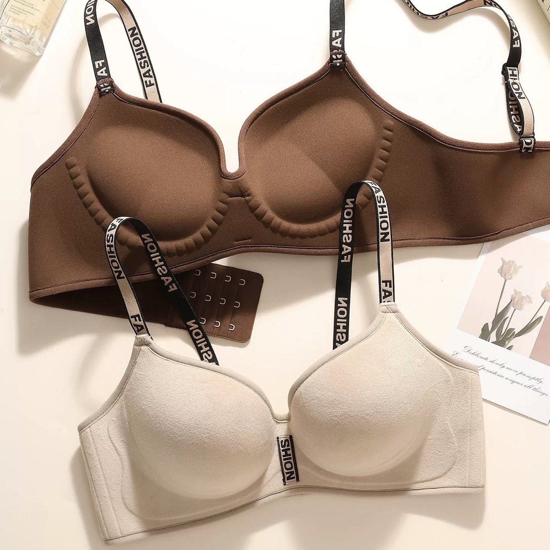 加厚6cm磨毛保暖小胸平胸专用显大聚拢内衣女无钢圈收副乳文胸罩