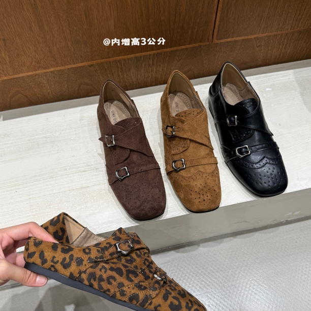 2025秋季新款小众设计感皮带扣内增高单鞋时尚百搭复古雕花乐福鞋