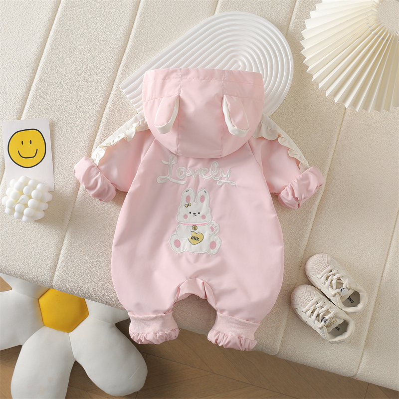 婴儿春装外套洋气花边袖女宝宝满月冲锋衣可爱连帽公主防风衣爬服