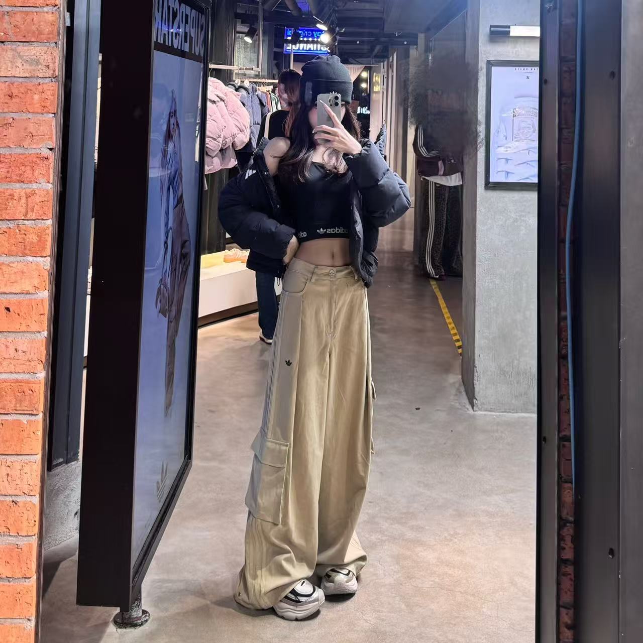 adidas/阿迪达斯adidas三叶草新款百搭宽松运动工装牛仔裤IA7510