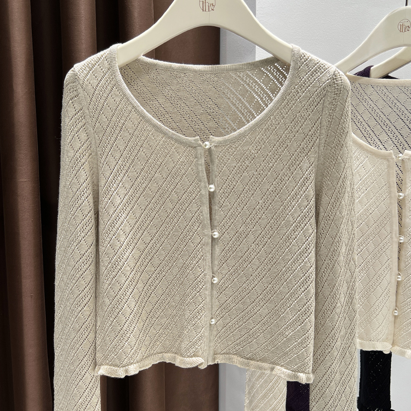 秋季新款卡其圆领针织开衫女外套洋气时髦镂空薄款轻奢外搭小披肩