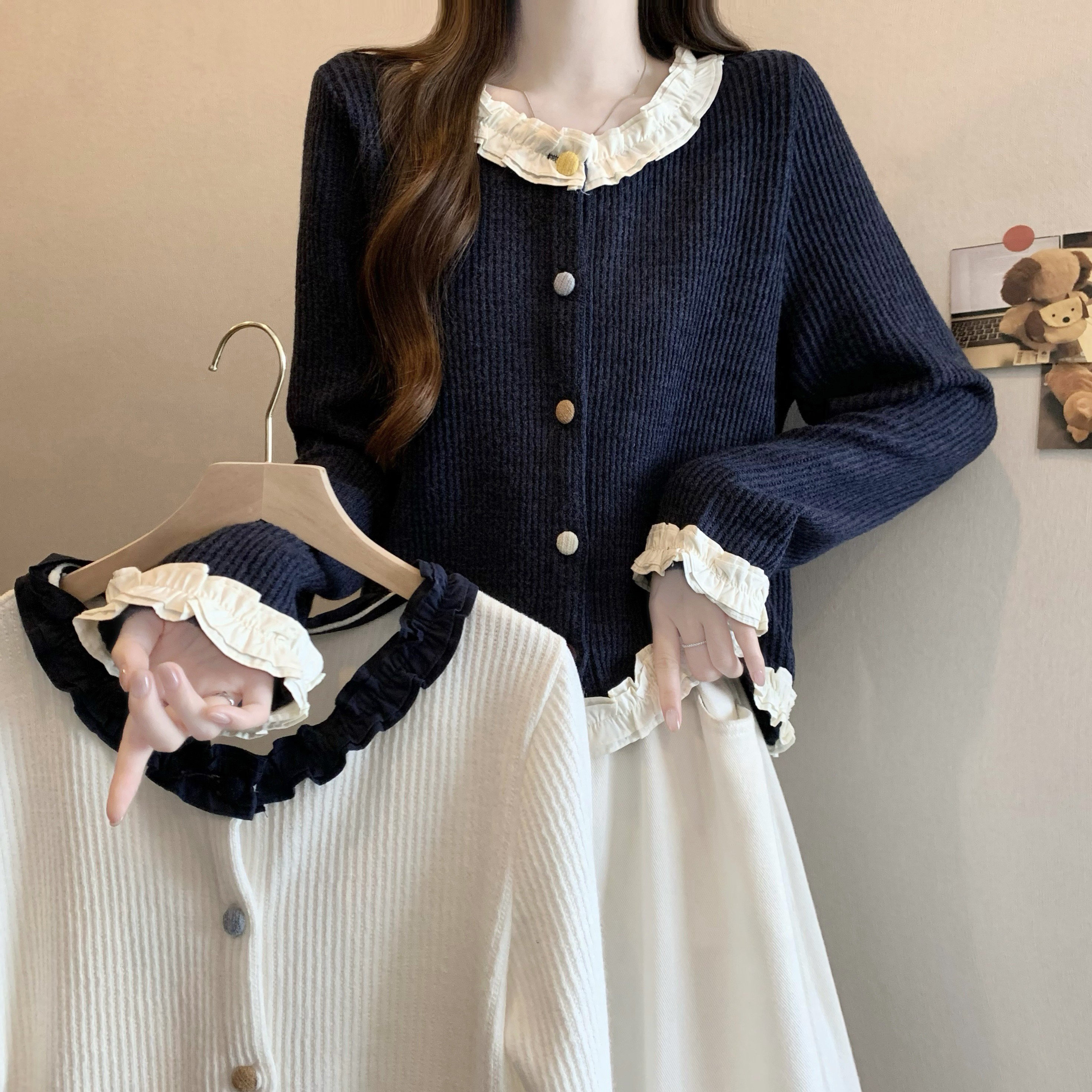 设计感花边领短款针织衫女秋冬2025新款大码胖mm独特好看开衫上衣