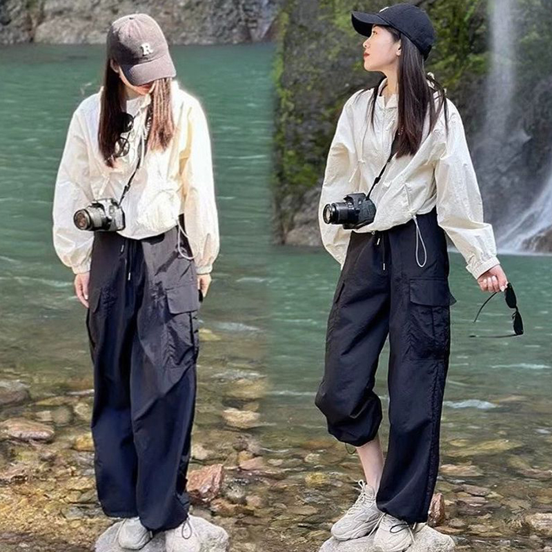 今年流行小个子服套装裤子女夏季薄款炸街冲锋衣休闲工装裤两件套