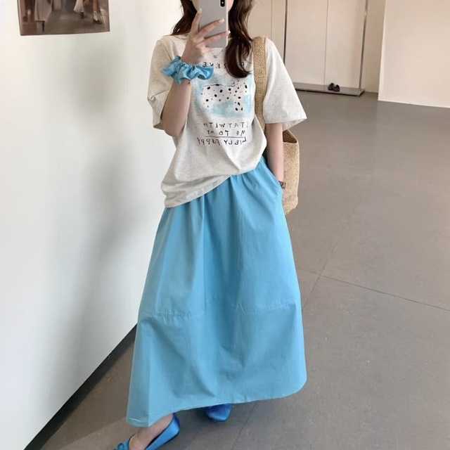 25夏季新款韩版时尚圆领字母短袖T恤+纯色半身裙+发圈三件套装女