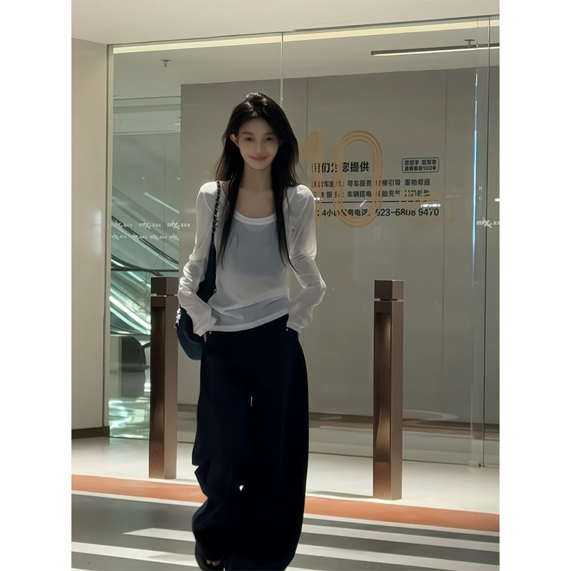 韩系简约风U领薄款长袖T恤内搭修身显瘦上衣直筒宽松休闲阔腿裤女