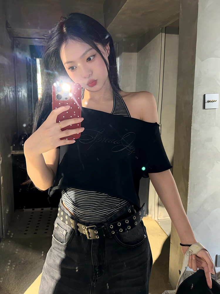 宋睿恩 SPARKIE 美式辣妹撞色条纹吊带女斜肩短袖两件套宽松上衣