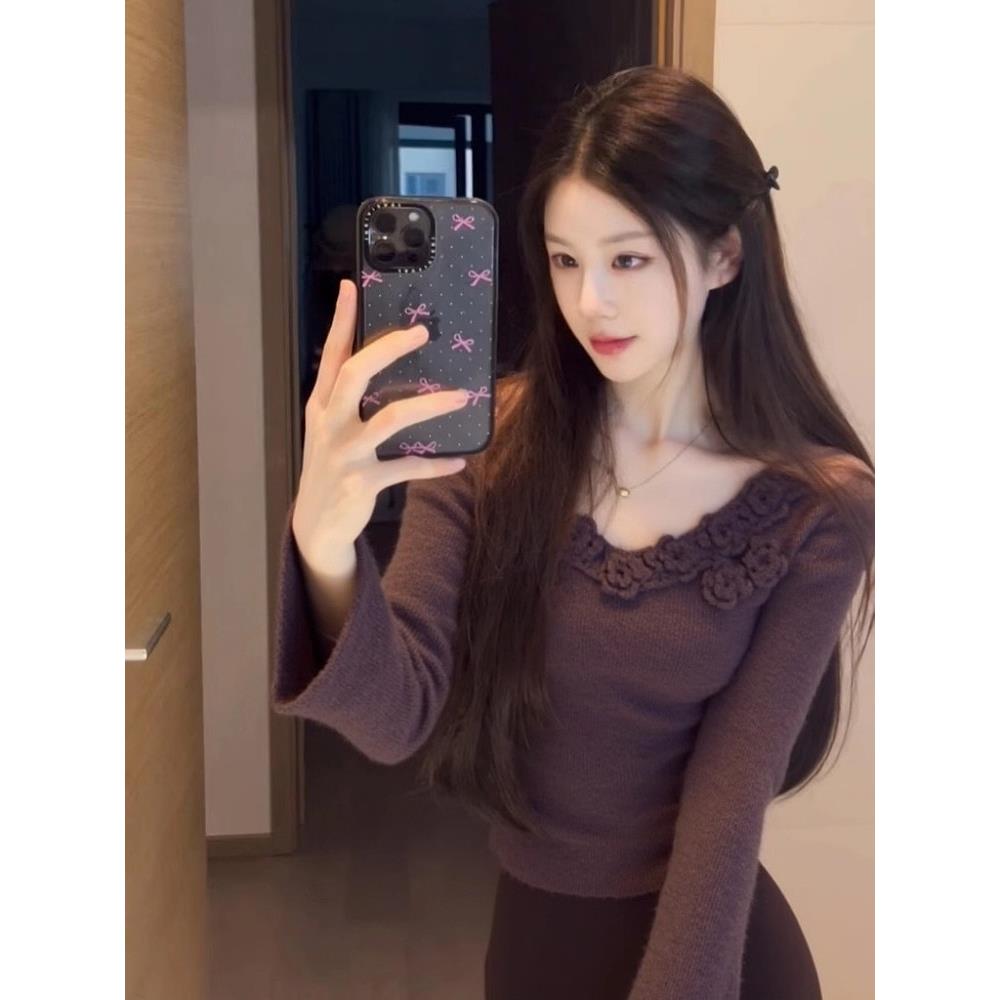 2025秋冬高级感轻奢巨好看氛围感时尚独特漂亮酱紫色花朵针织上衣