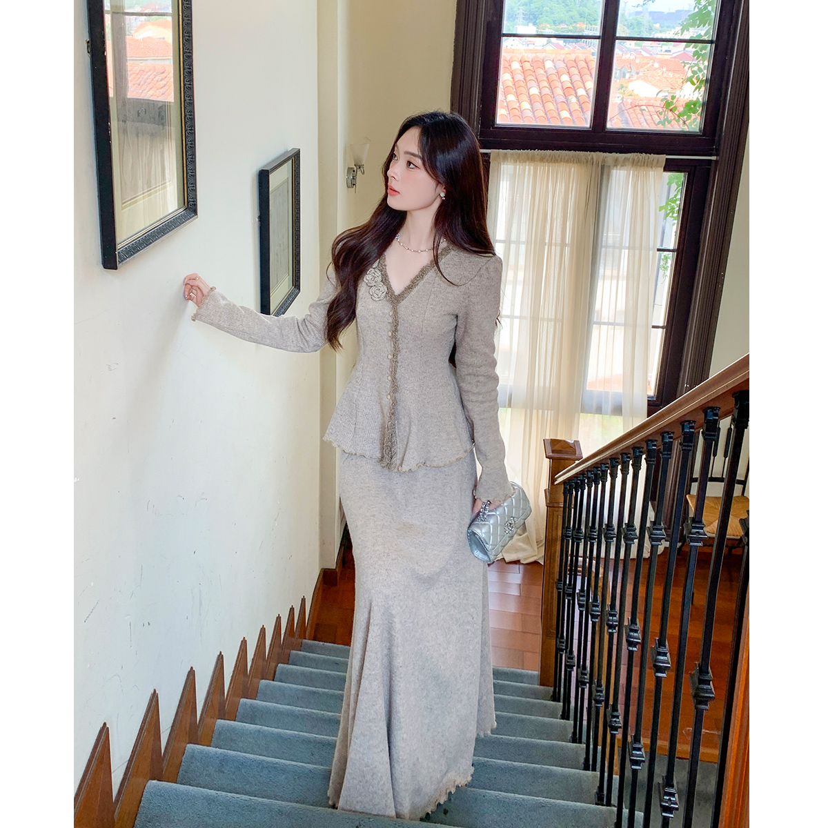 GERTCOREL2025新款秋冬季法式高级感卡其色减龄显瘦遮肉针织套装