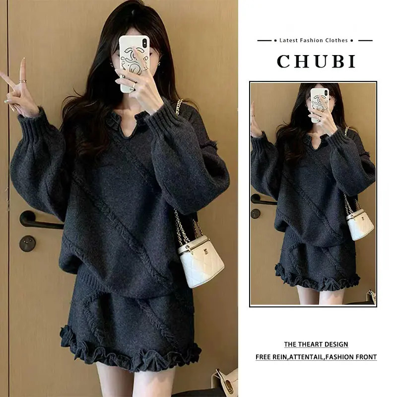 2025秋冬新款慵懒风针织套装女V领设计感毛衣花边短裙宽松两件套