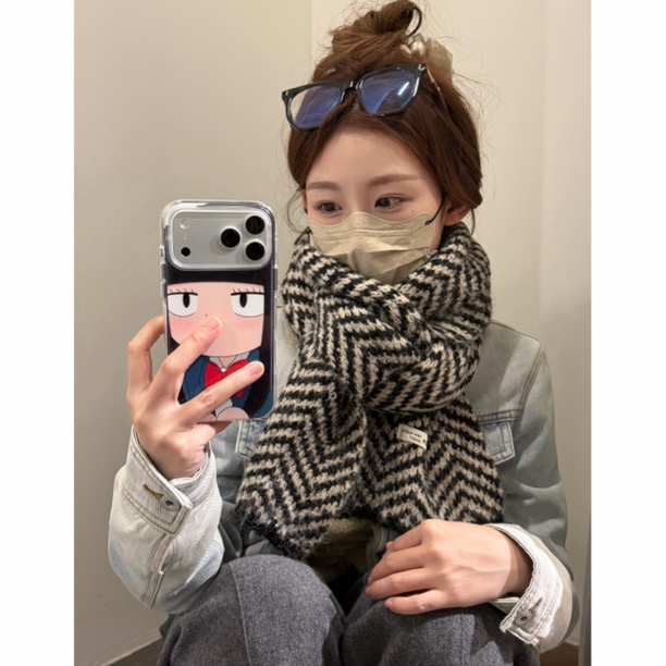 Jun 人字纹拼接针织加厚保暖围巾女冬季百搭