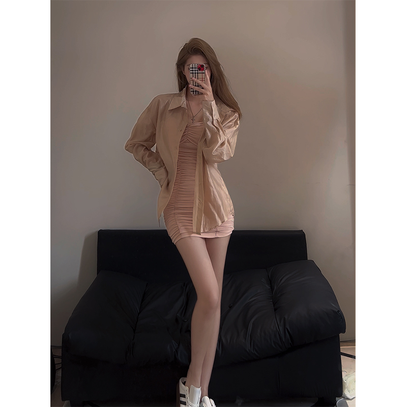 2025秋季新款御姐轻熟风薄款防晒衬衫上衣性感辣妹气质吊带连衣裙