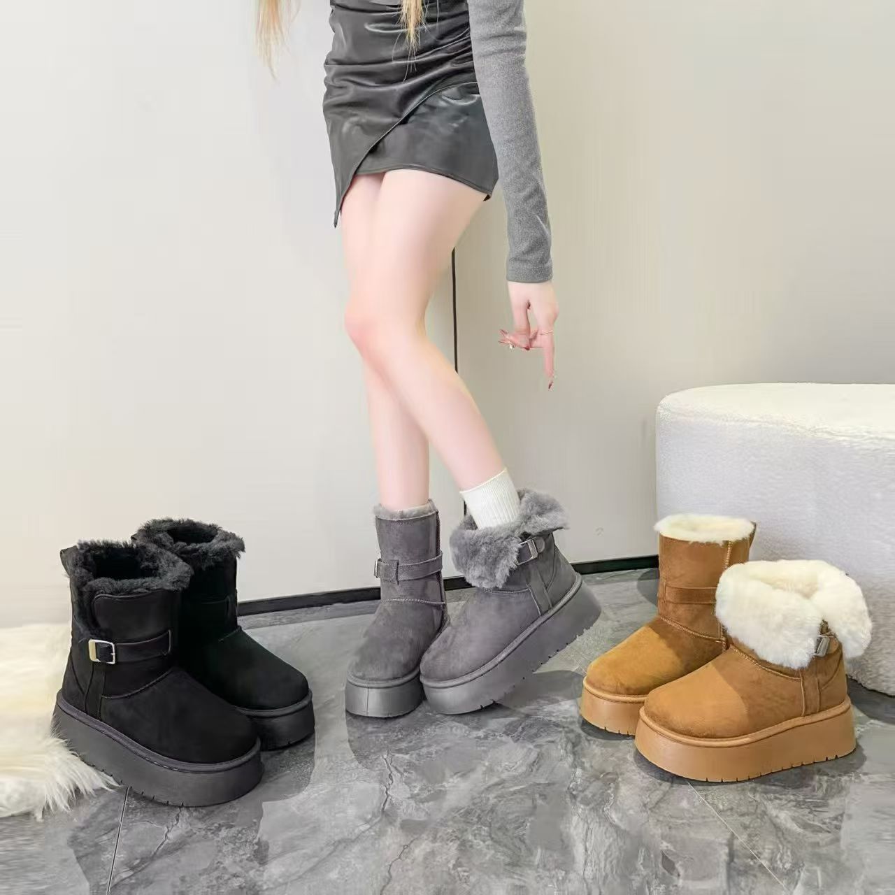 保暖冬季厚底时尚雪地靴短靴雪地靴中跟中筒短筒网红
