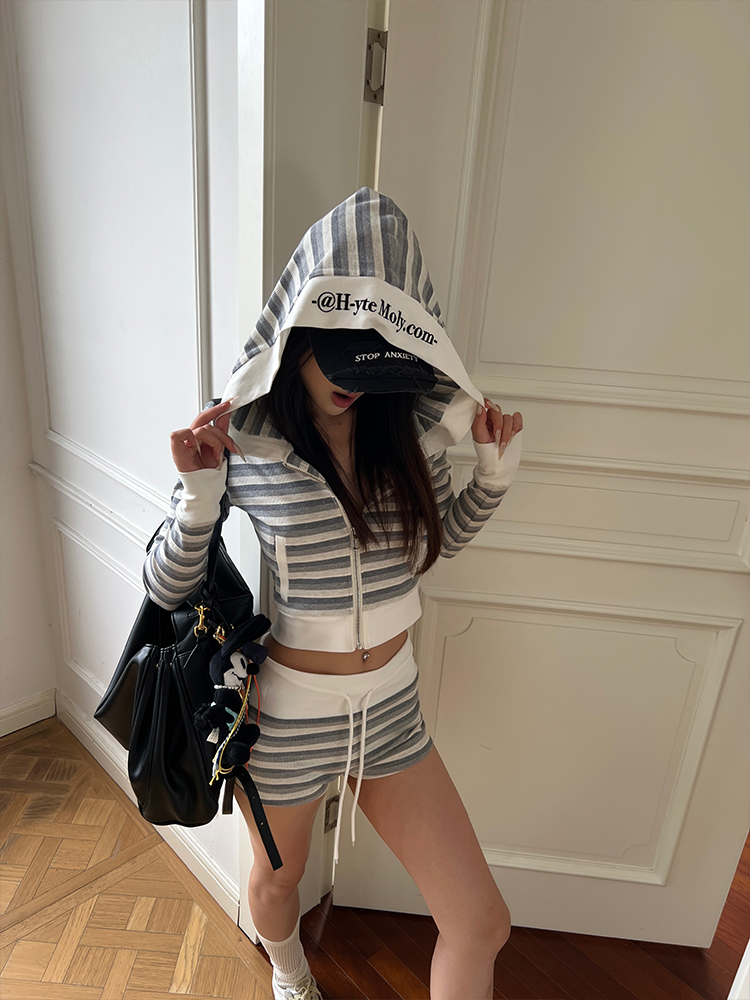 辣妹条纹套装收腰短款露脐长袖上衣女宽腰抽绳短裤两件套