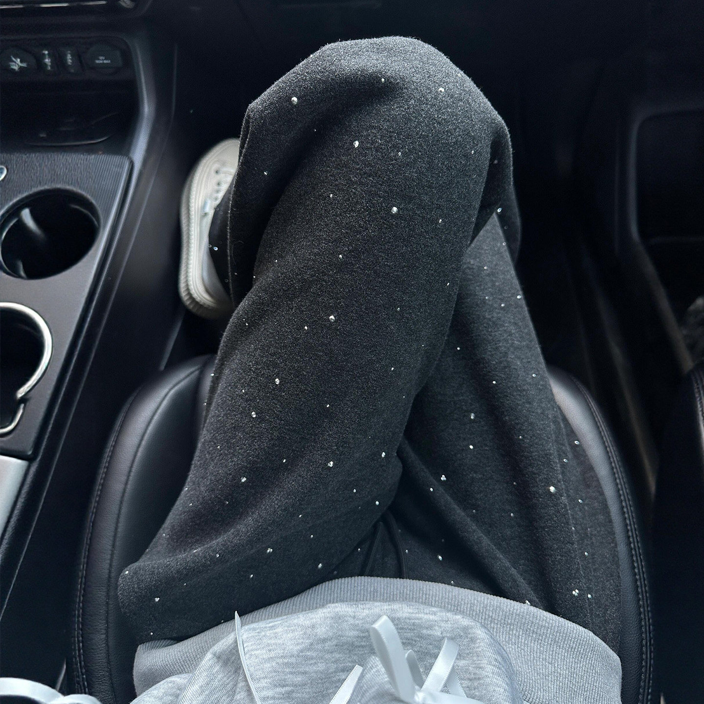 黑灰色亮片烫钻加绒直筒裤女秋冬季大码胖mm垂坠感显瘦休闲阔腿裤