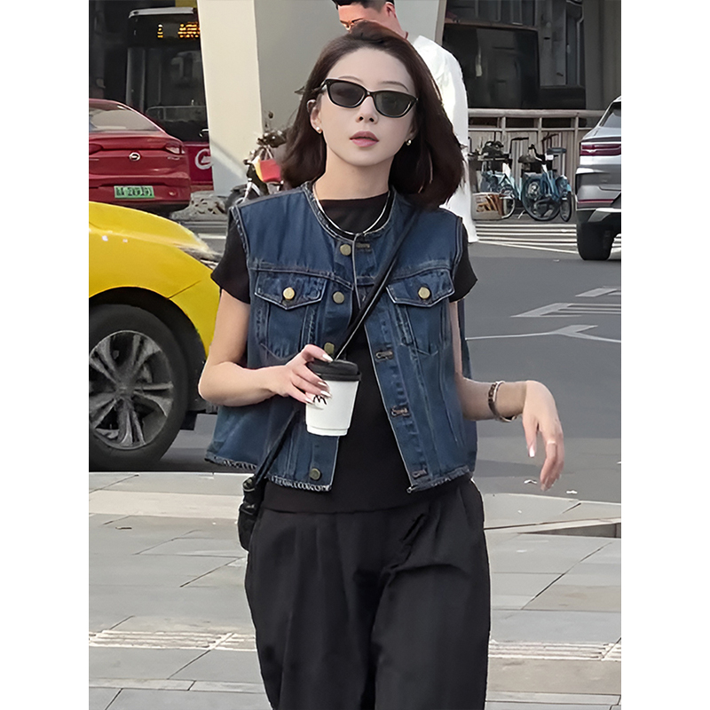 法式复古无袖圆领牛仔马夹女2025早秋新款高级感减龄百搭背心上衣