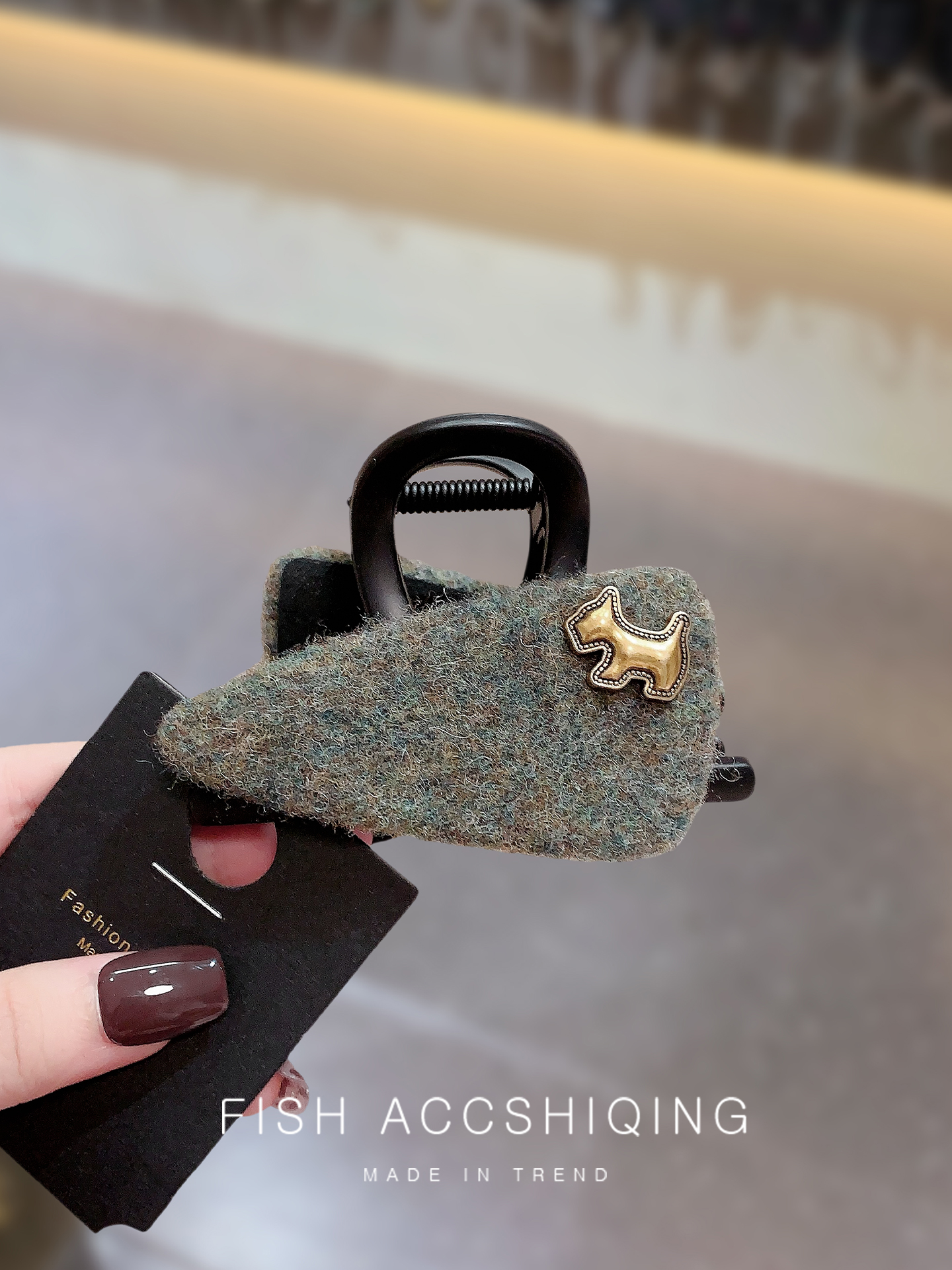 韩系三角小狗针织抓夹女新款半扎发发卡后脑勺发量少盘发鲨鱼夹子