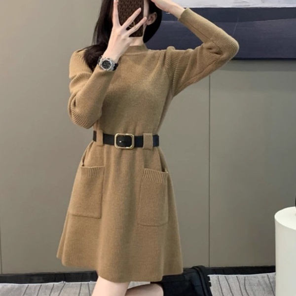 收腰泡泡袖针织毛衣连衣裙女秋冬小个子别致内搭打秋冬收腰连衣裙