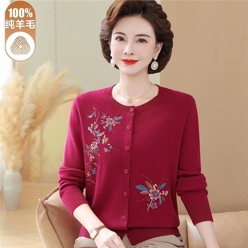 洋气胖妈妈保暖100%全羊毛衫开衫中老年女装秋冬毛衣女外套针织衫
