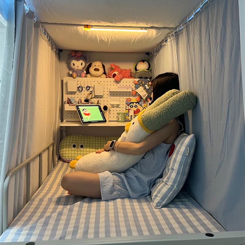 潮宿派洞洞桌天空之城宿舍床上桌折叠学习电脑桌宿舍床上折叠悬空