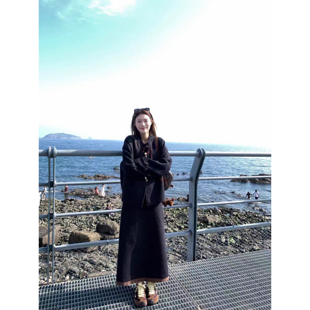 艺术生/小众设计感时髦撞色牛角扣羊毛套装女22903#