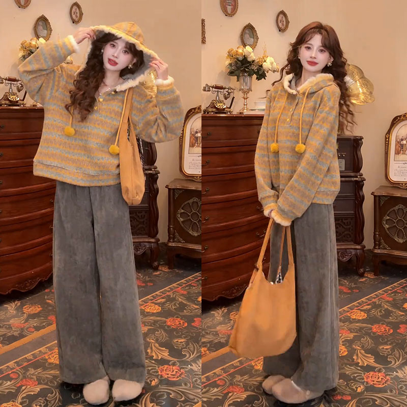 秋冬超火一整套女装2025新款韩版连帽卫衣洋气休闲阔腿裤两件套潮
