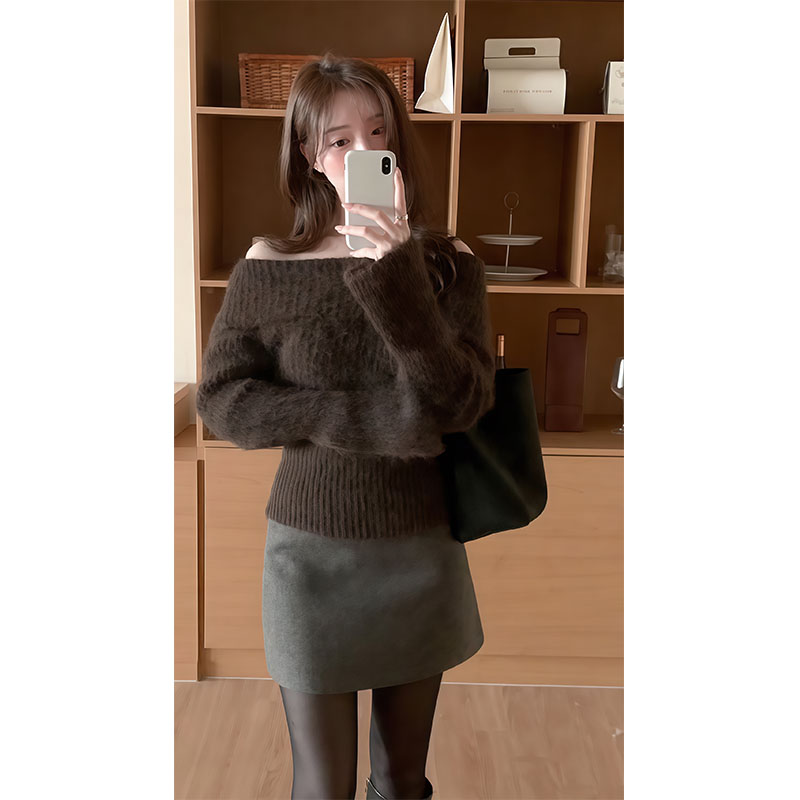 氛围感软糯一字肩套头毛衣女慵懒风设计感露肩上衣百搭时尚半身裙