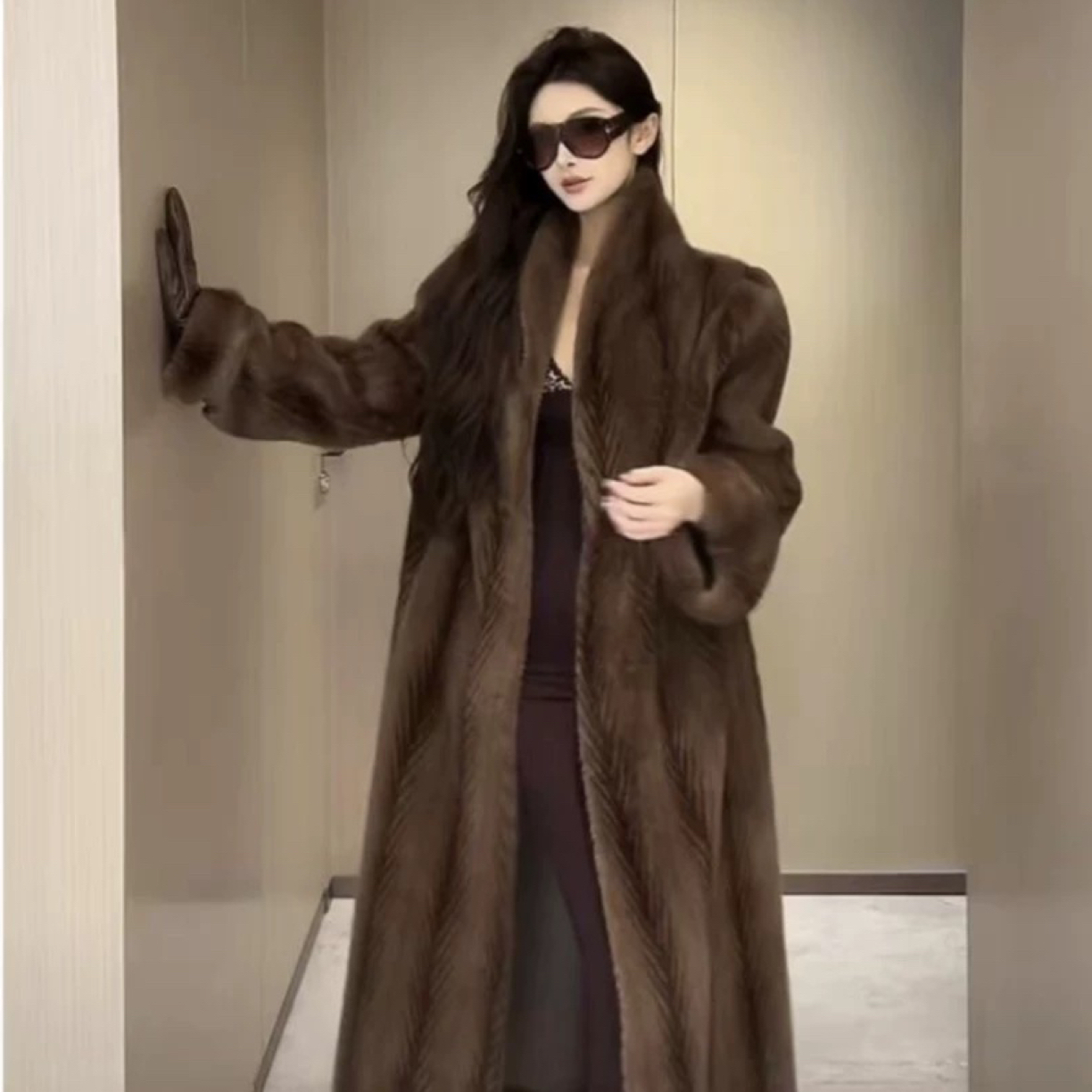 【浅影流金】2025秋冬新款高端气质仿水貂毛长款轻奢皮草外套
