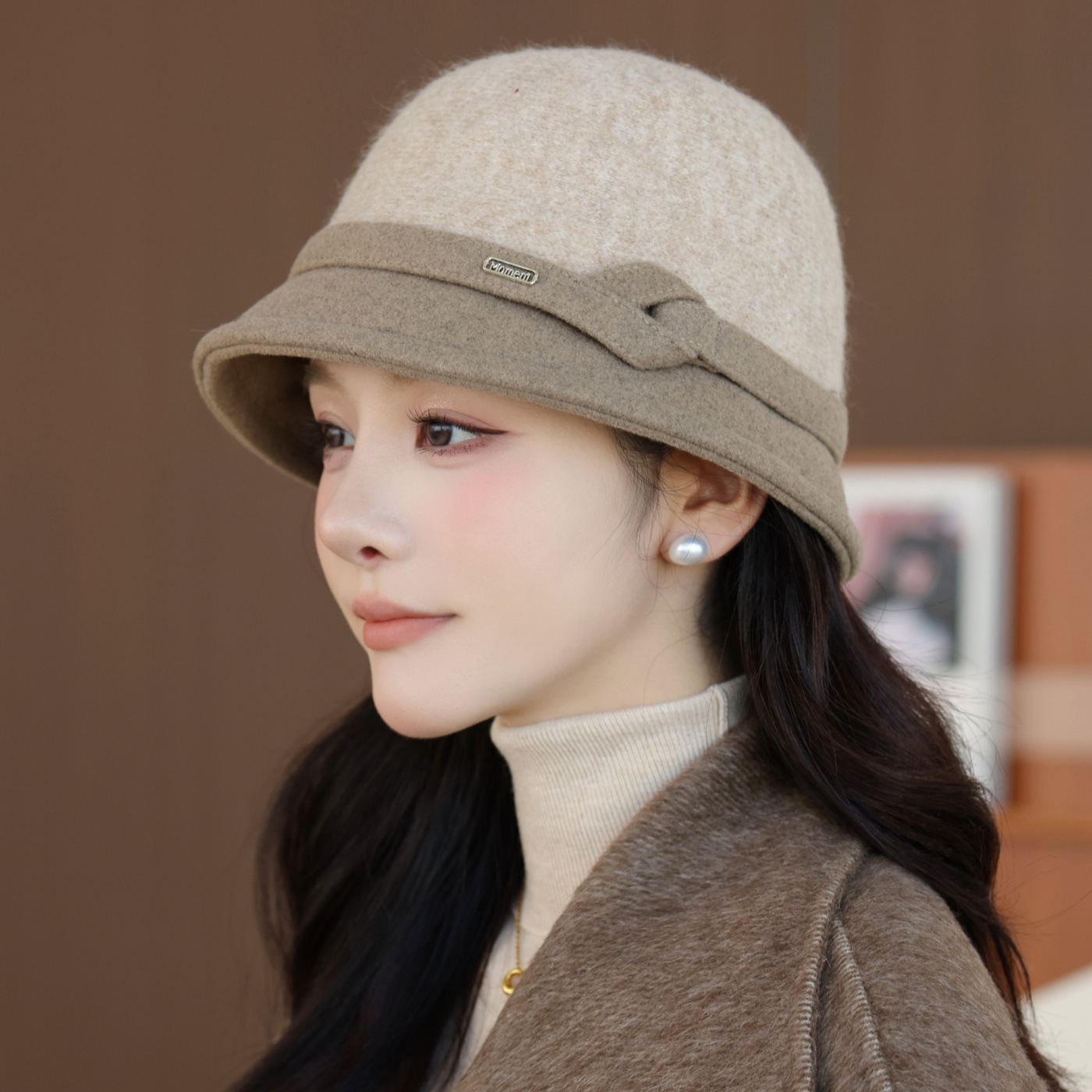 秋冬羊毛呢帽子女法式显脸小渔夫帽赫本风复古百搭礼帽保暖盆帽