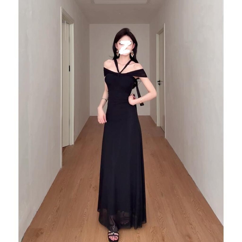 黑色抹胸连衣裙小礼服裙子新款法式吊带裙气质性感显瘦小黑裙