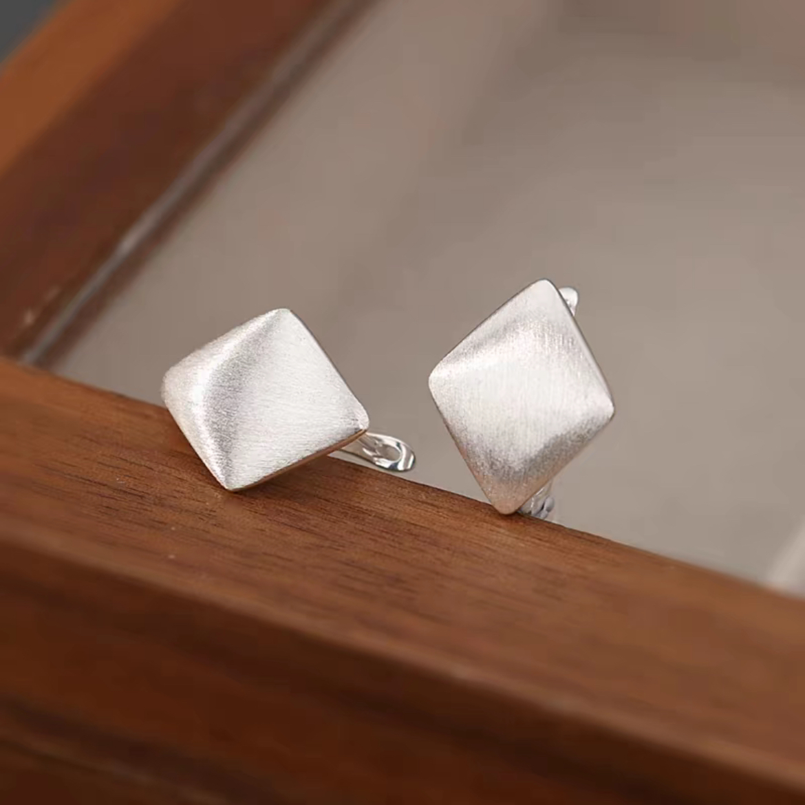 足银耳饰 足银时尚菱形拉丝ins风简约大气耳扣