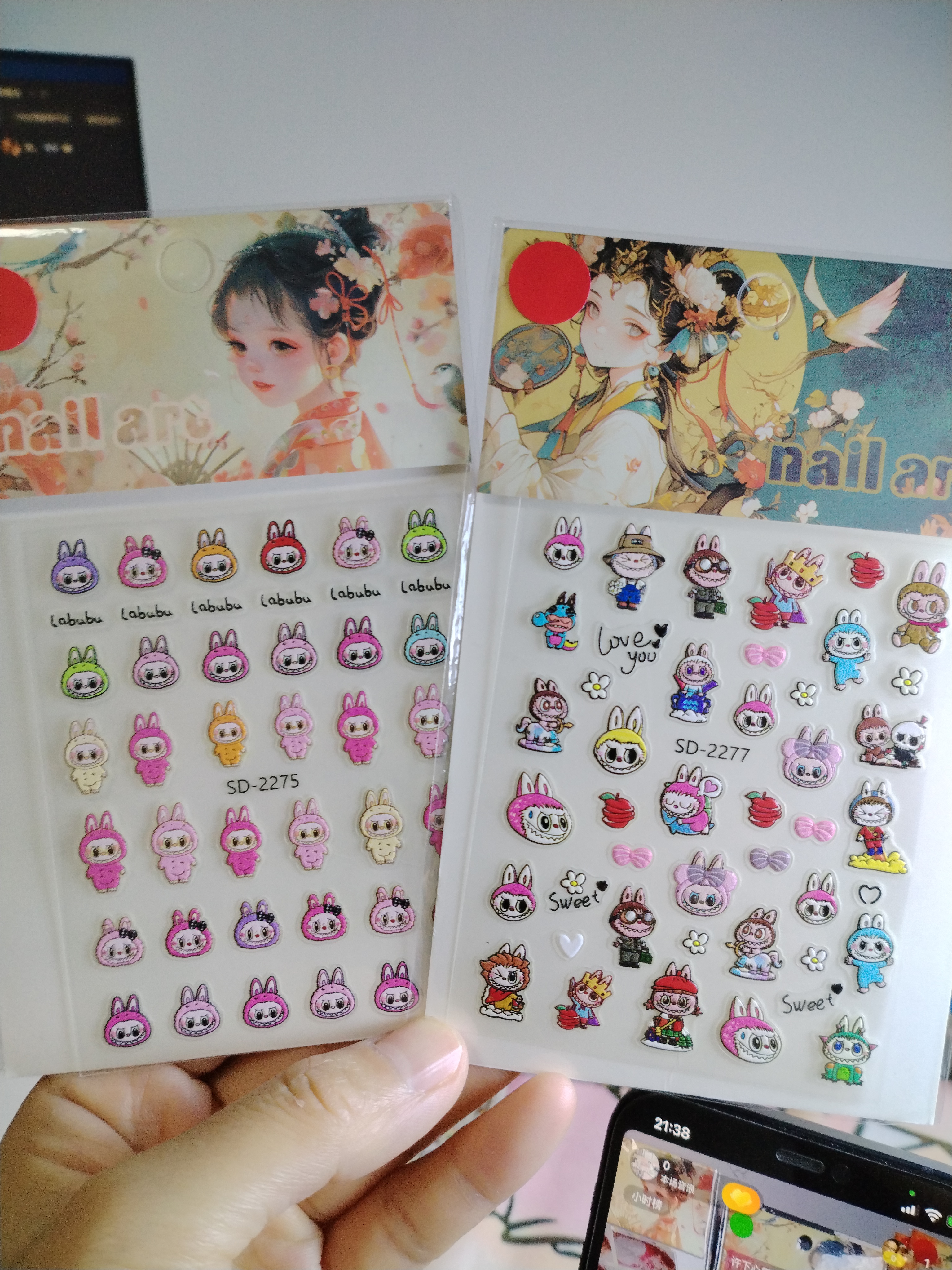 卡通la布bu美甲贴纸指甲贴diy指甲面包手帐手机c等装饰打火机10张