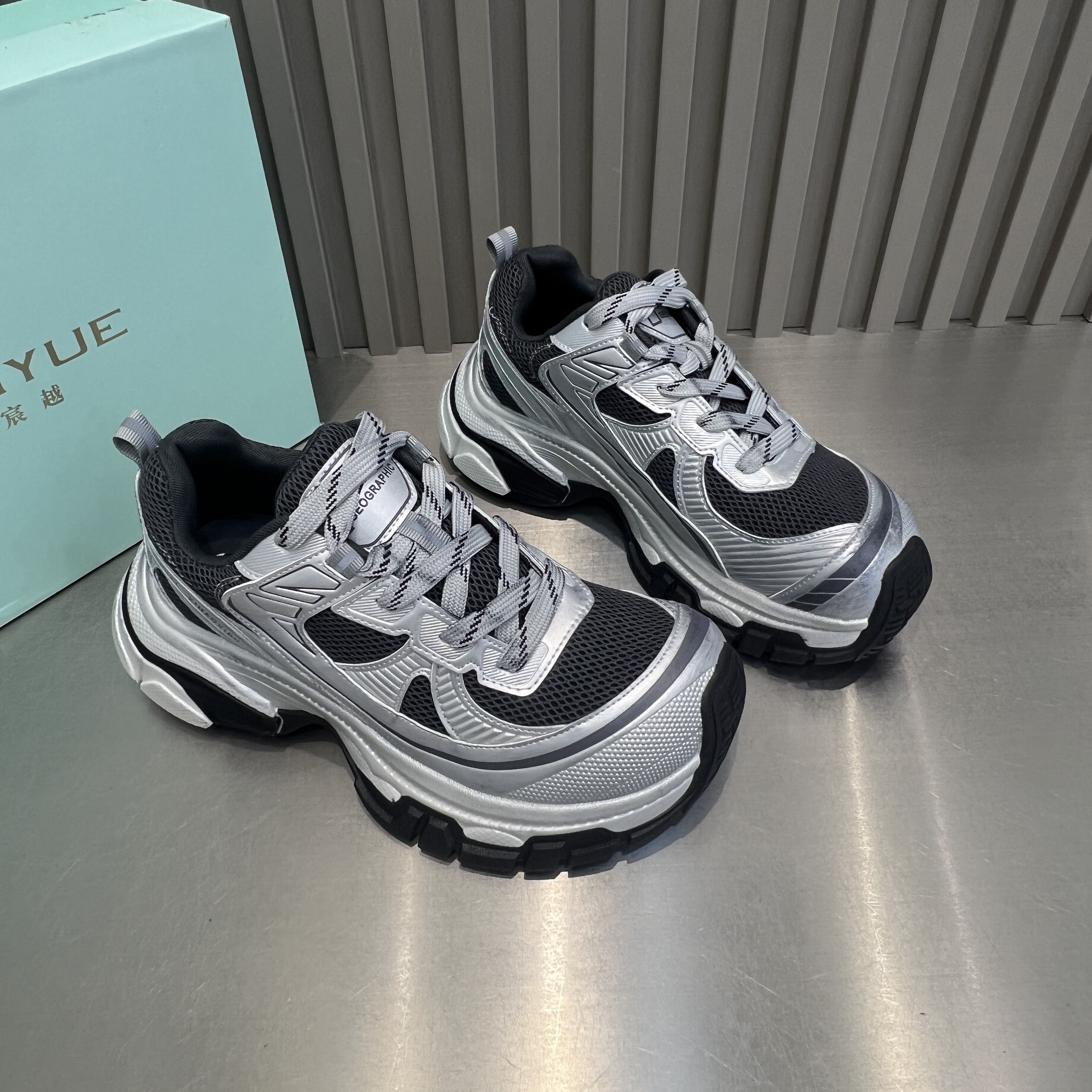 【5cm时尚擦色芒果头老爹鞋】爆款潮流撞色休闲运动学院风老爹鞋