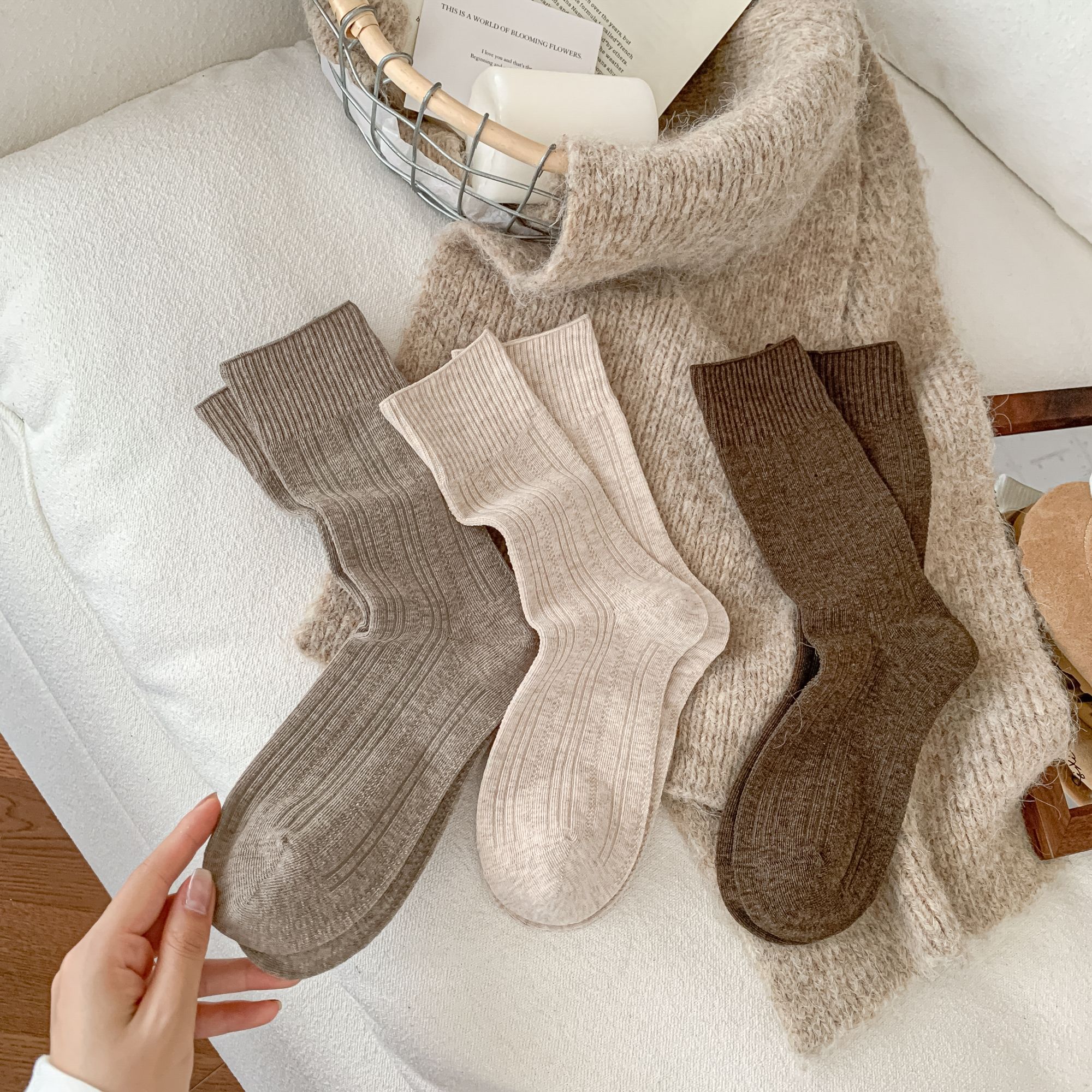 【栗秋】无骨棉袜|秋冬百搭ins韩系休闲风堆堆袜miu系简约纯色女袜