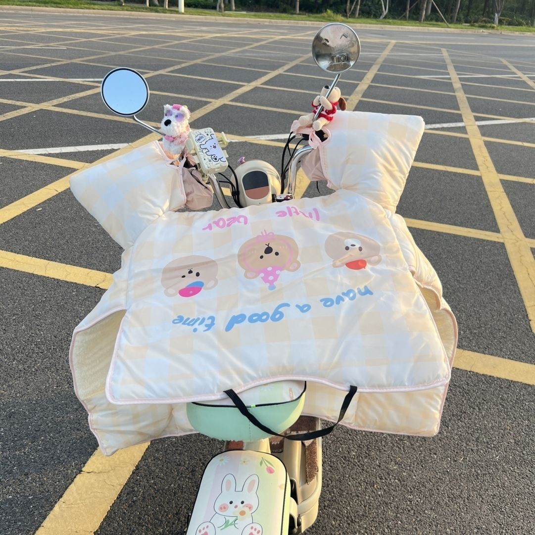 电动车挡风被冬季加厚通用冬天2025年新款摩托车加大加厚防水通用