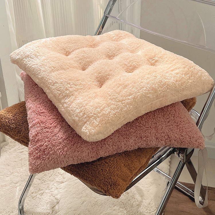 简约毛绒坐垫屁垫办公室久坐神器ins风加厚坐垫学生教室垫子冬季