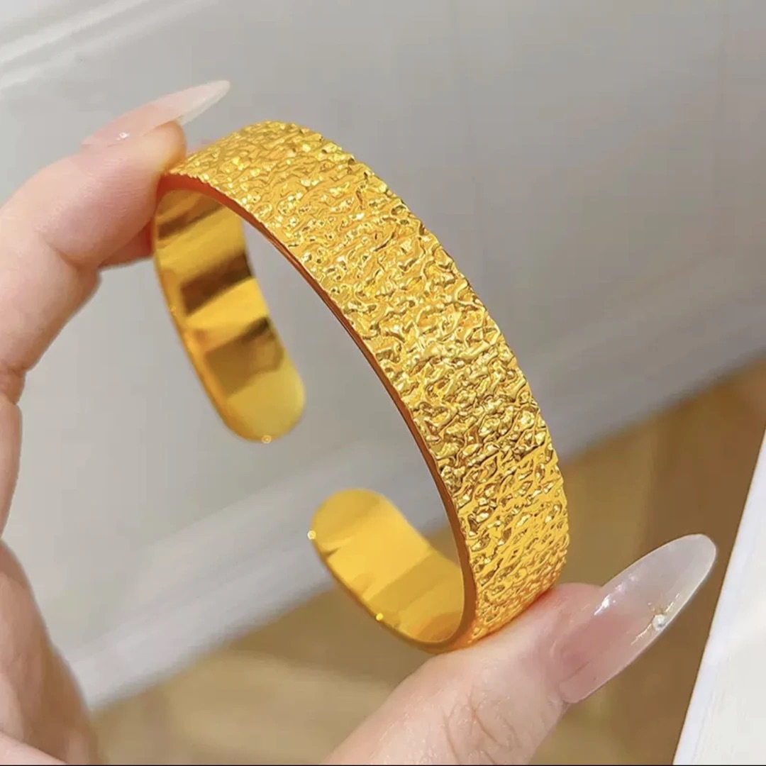 铜合金手镯 宽面锤纹女士镯子经典圈口可调节复古宫廷风开口镯子