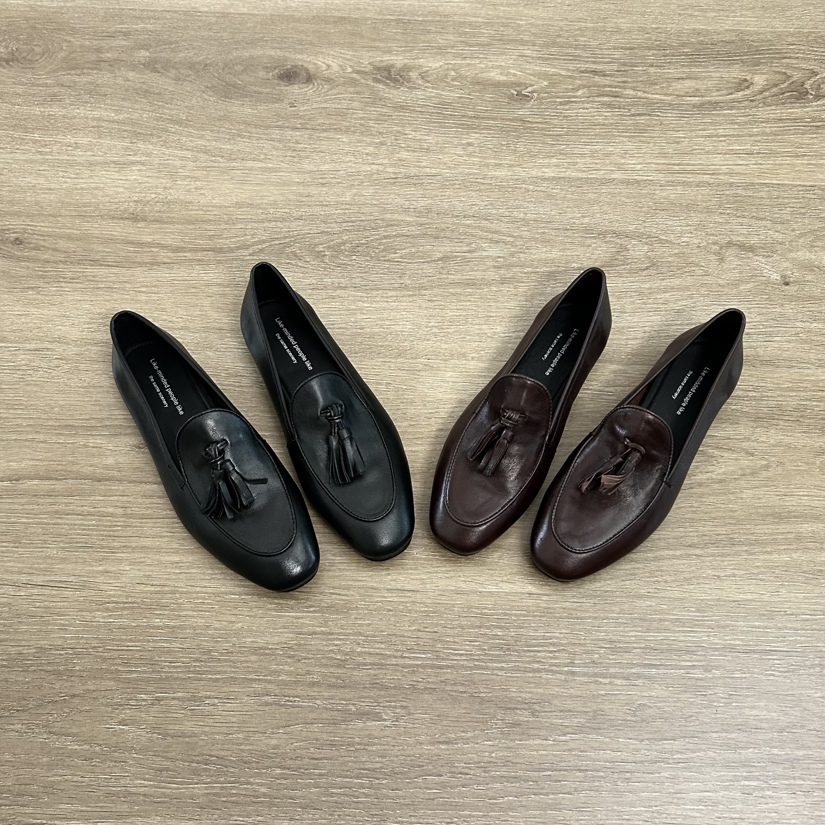 Dannyfrey春秋复古流苏头层小牛皮圆头女英伦风平底一脚蹬乐福鞋