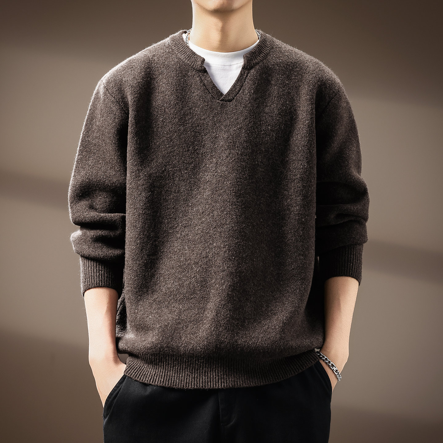 高端700g重磅V领毛衣男秋季慵懒套头硬汉打底衫保暖针织衫外套潮