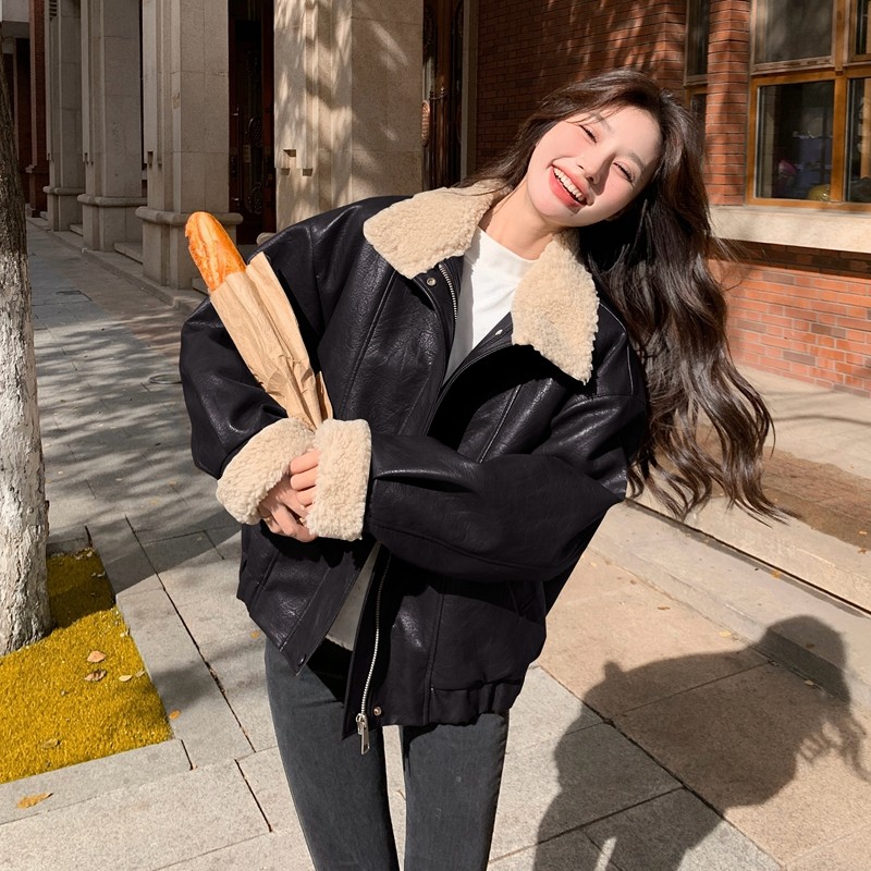 美式复古咖色皮衣外套女2025秋冬新款羊羔绒拼接加厚保暖皮毛一体