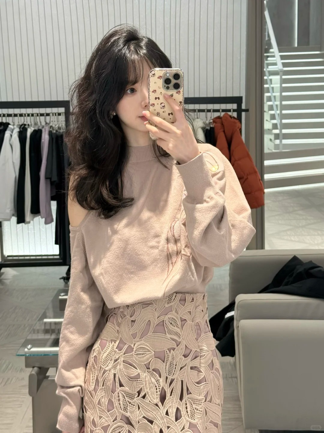 2025初秋新款甜美气质一字肩上衣高腰刺绣镂空蕾丝包臀中长半身裙