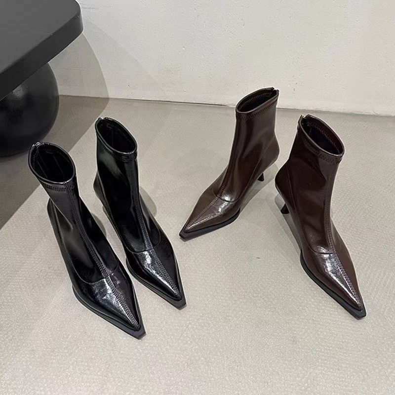 尖头短靴女2025年秋冬新款靴子加绒短筒靴小众瘦瘦女靴细跟中跟靴