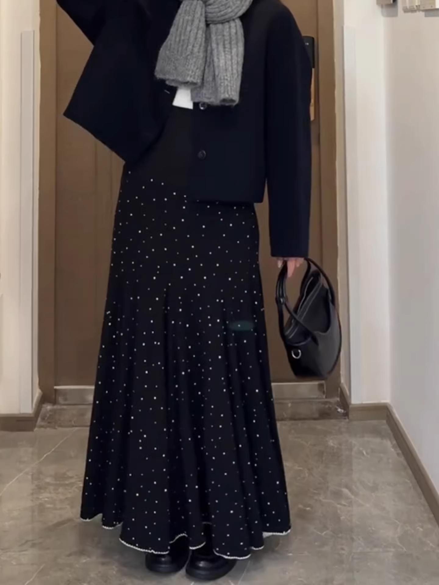 黑色波点超好看冬装半身裙鱼尾大摆长款大码女新款梨形伯克利裙子