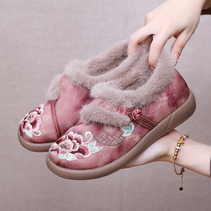 2025绵羊毛冬季老北京棉鞋女加绒加厚保暖妈妈鞋一脚蹬厚底绣花鞋